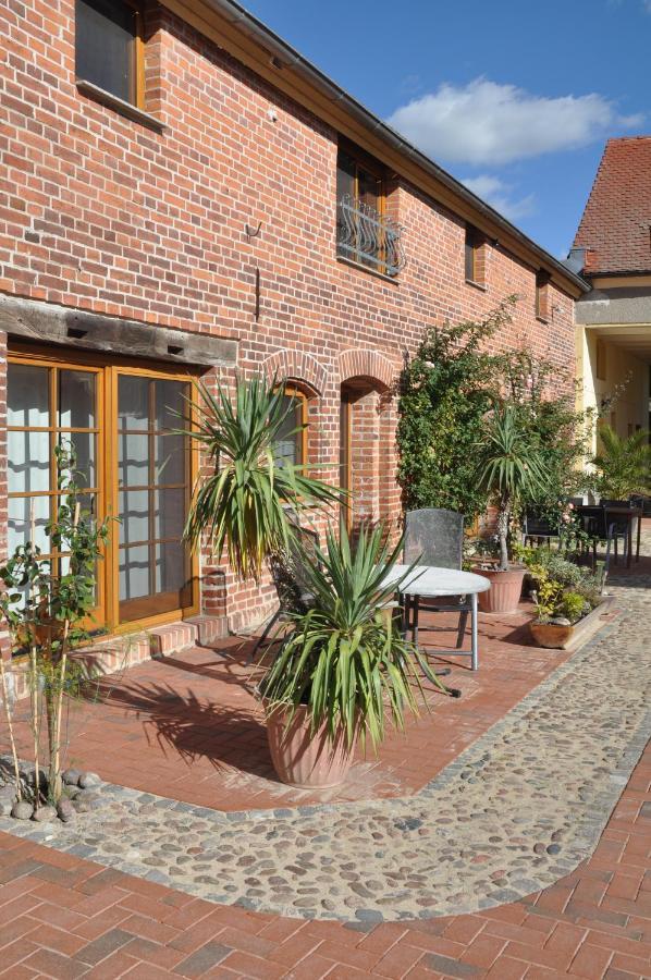 Pension Claudia Gueldenpfennig Tangermünde Exteriér fotografie